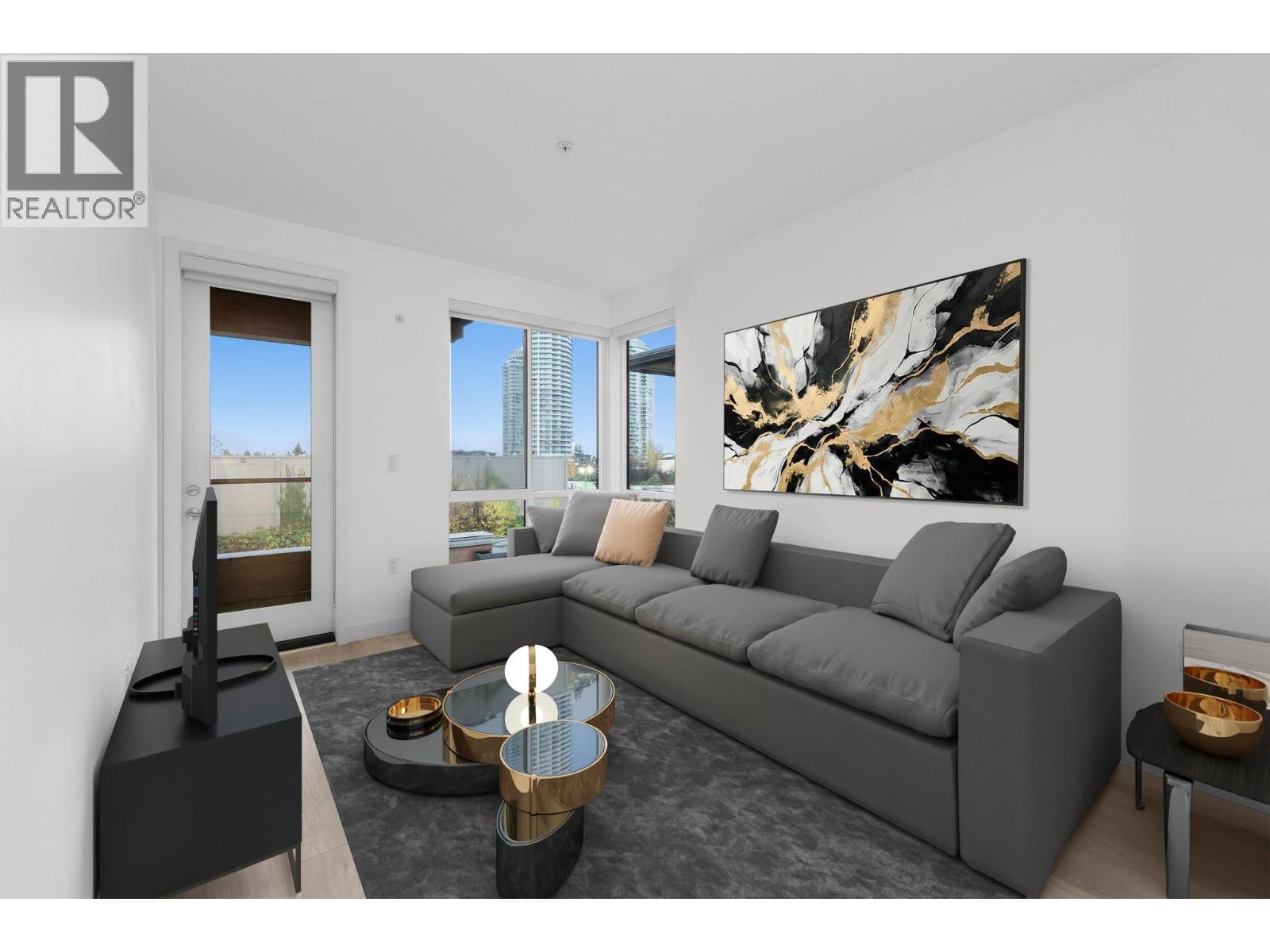 510 7579 16th Street, Burnaby, British Columbia  V3N 0H7 - Photo 1 - R3076712