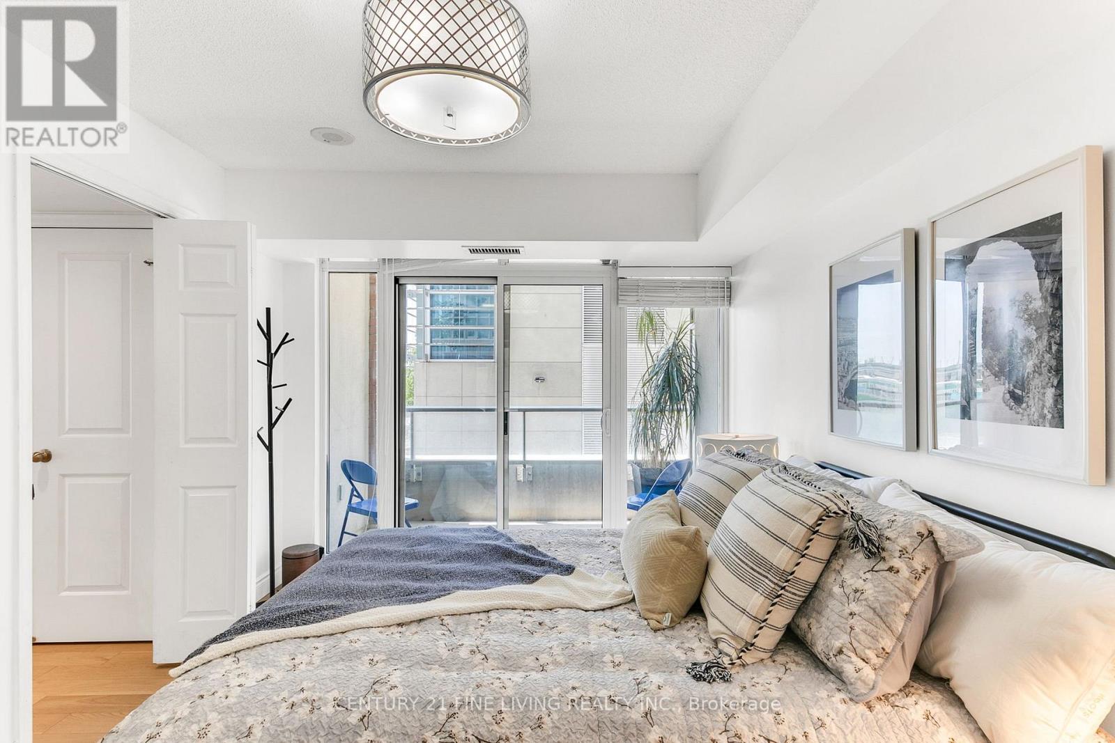 Th22 - 6 Pirandello Street, Toronto, Ontario  M6K 0B1 - Photo 25 - C12668982