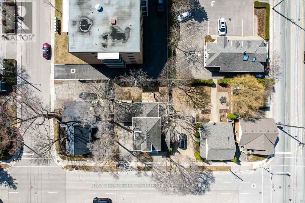 128 Chisholm Street, Oakville, Ontario  L6K 3J2 - Photo 33 - W12670522