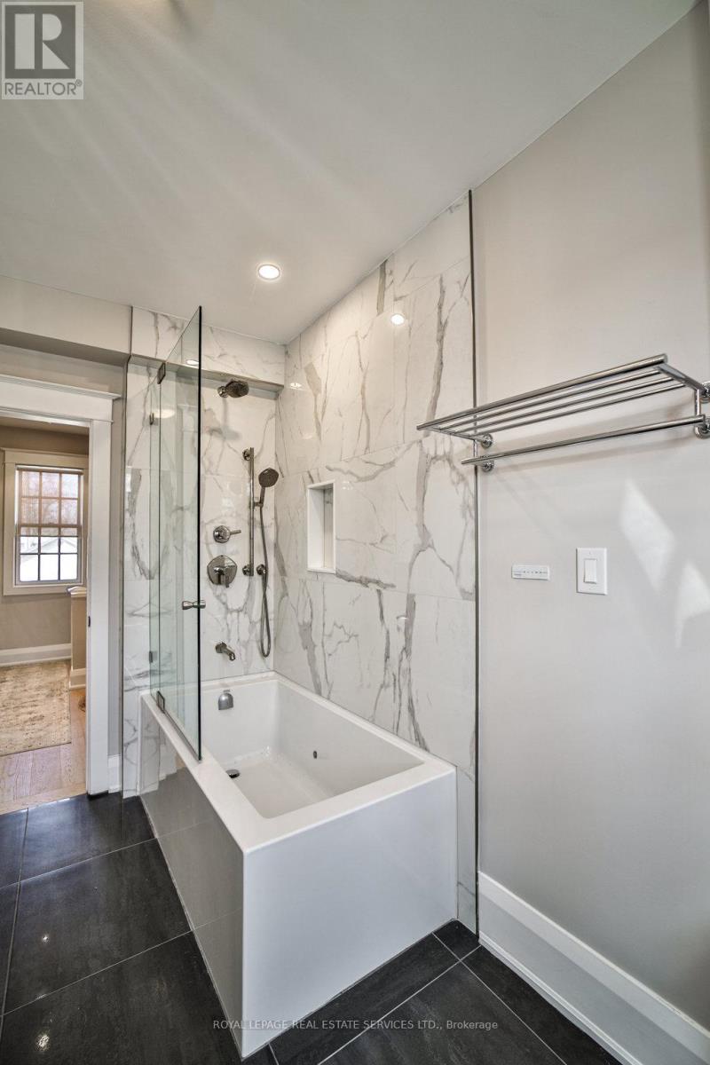 128 Chisholm Street, Oakville, Ontario  L6K 3J2 - Photo 40 - W12670522