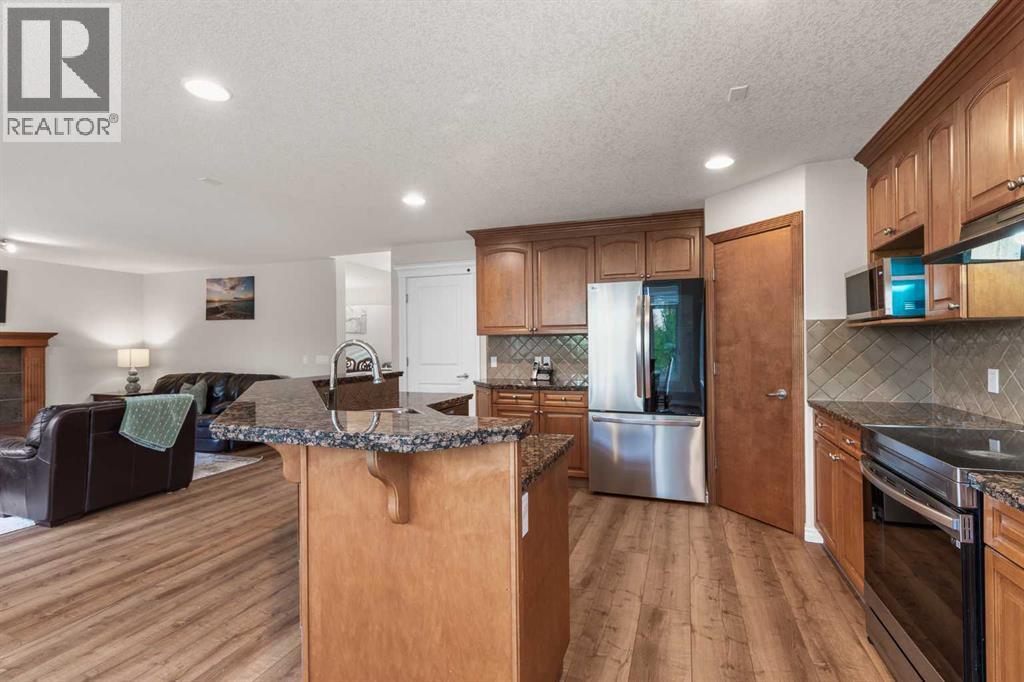 7 Everglade Circle Sw, Calgary, Alberta  T2Y 4M7 - Photo 18 - A2276622