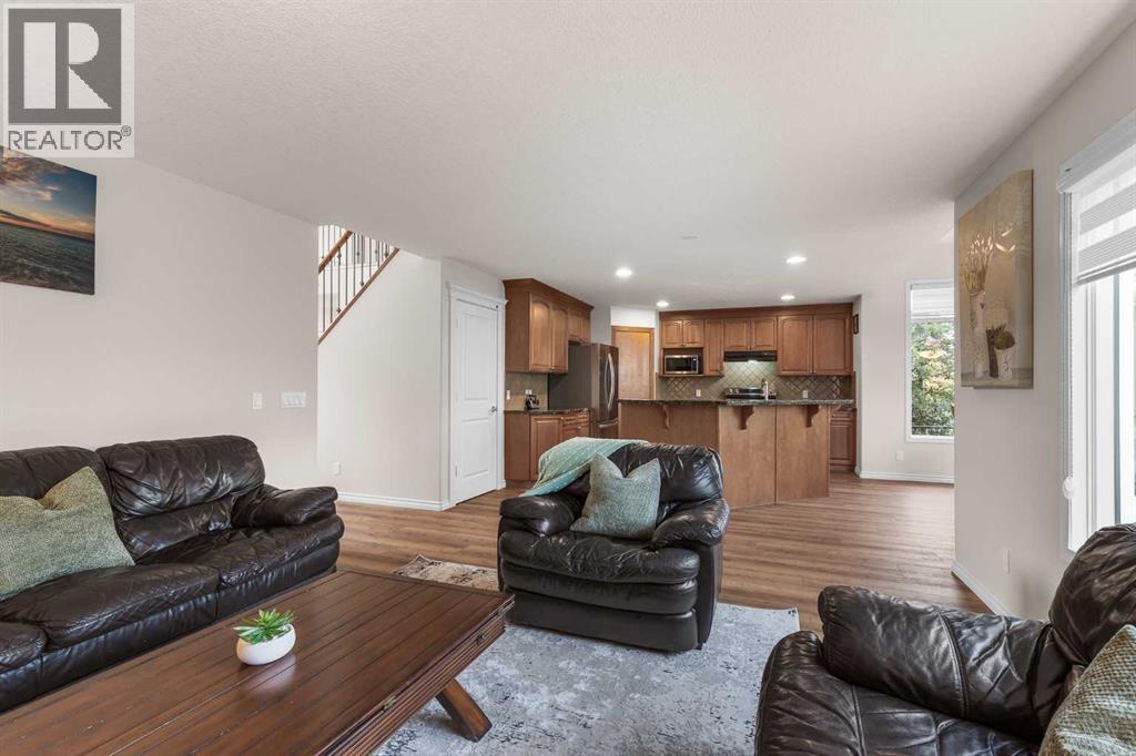 7 Everglade Circle Sw, Calgary, Alberta  T2Y 4M7 - Photo 11 - A2276622