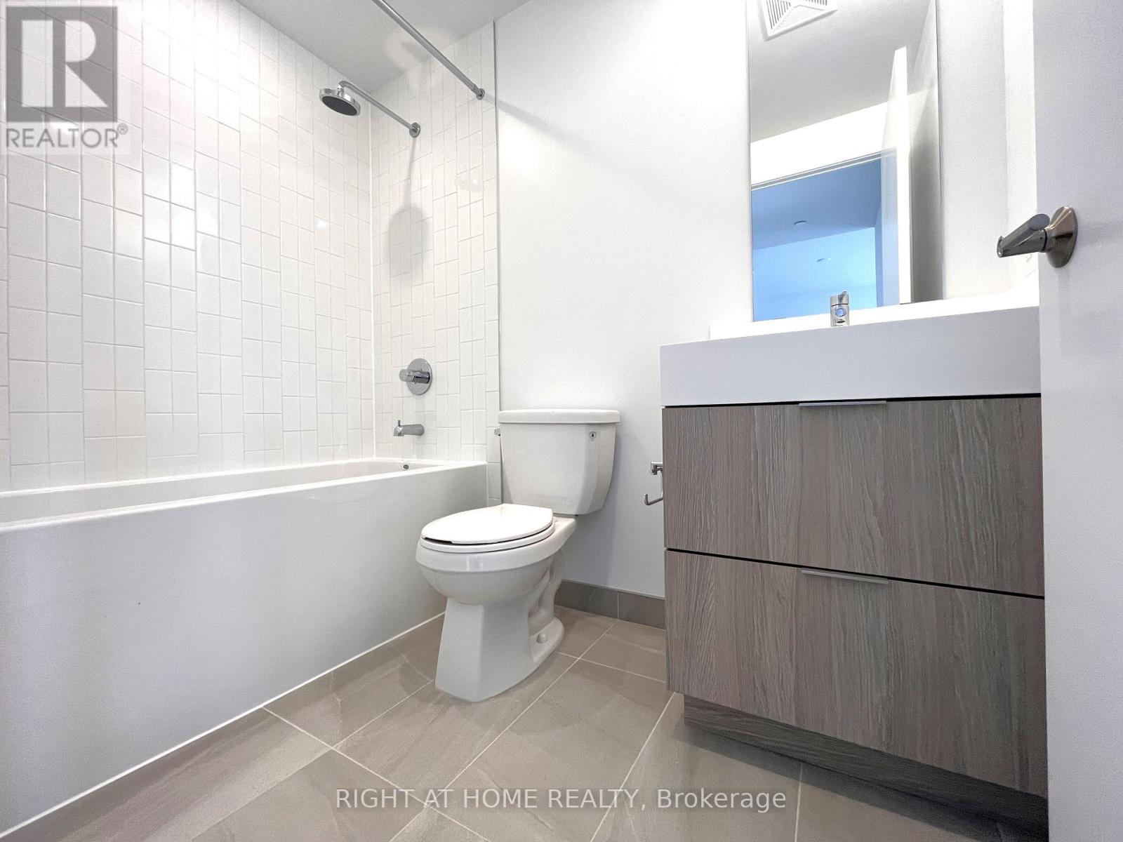 2805 - 130 River Street, Toronto, Ontario  M5A 0R8 - Photo 9 - C12670542