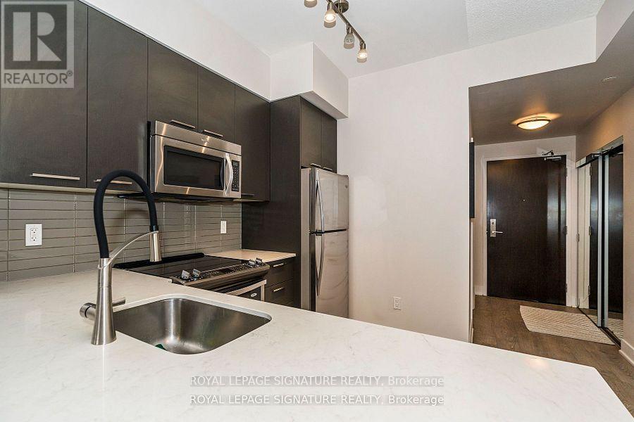 1404 - 88 Sheppard Avenue E, Toronto, Ontario  M2N 6Y2 - Photo 3 - C12670548