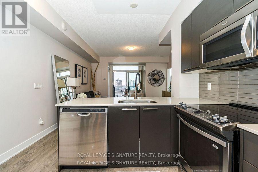 1404 - 88 Sheppard Avenue E, Toronto, Ontario  M2N 6Y2 - Photo 6 - C12670548