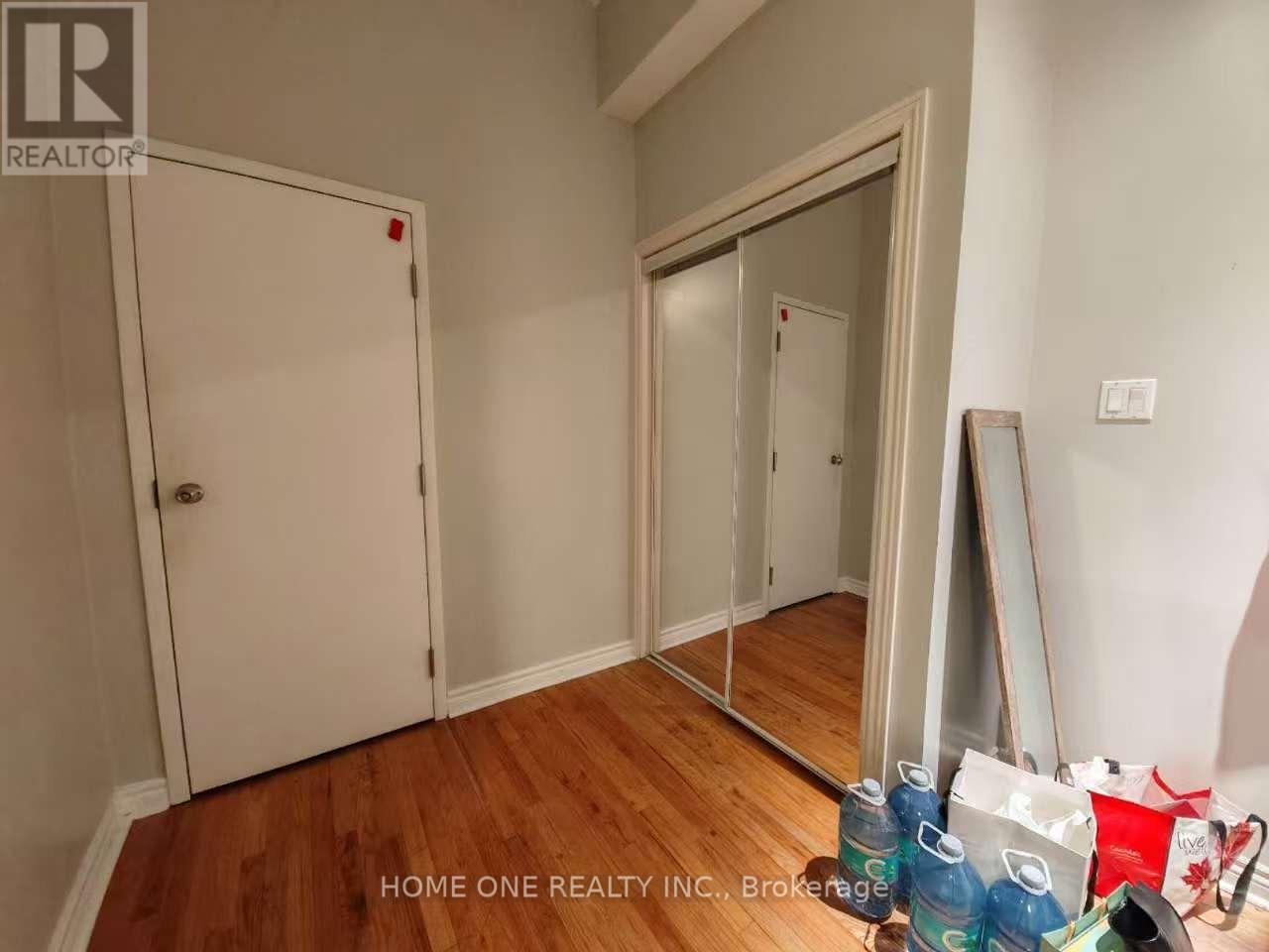 103 - 31 D'arcy Street, Toronto, Ontario  M5T 1J8 - Photo 6 - C12670570