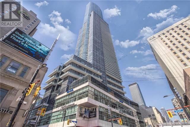 6110 - 388 Yonge Street, Toronto, Ontario  M5B 0A4 - Photo 1 - C12670578