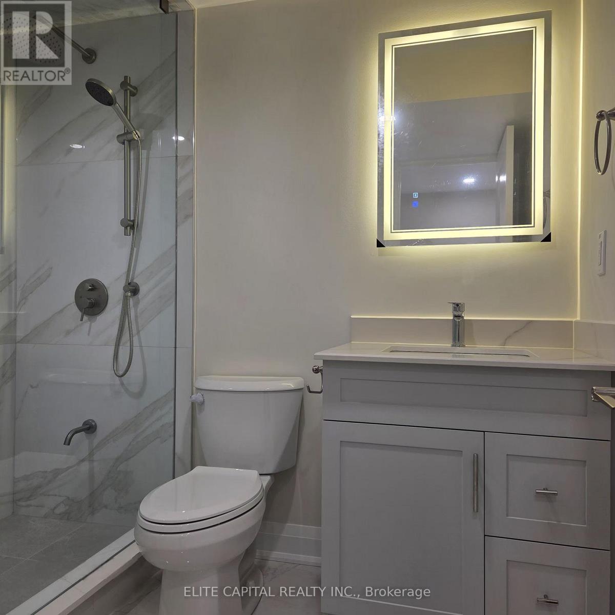 195 Milky Way Drive, Richmond Hill, Ontario  L4C 5H3 - Photo 5 - N12670532