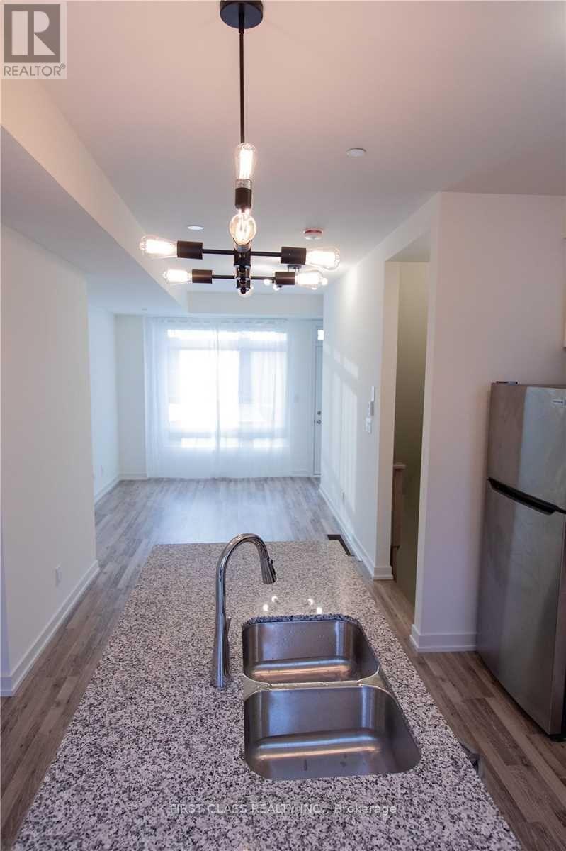 26 - 370 Red Maple Road, Richmond Hill, Ontario  L4C 5T4 - Photo 7 - N12670556