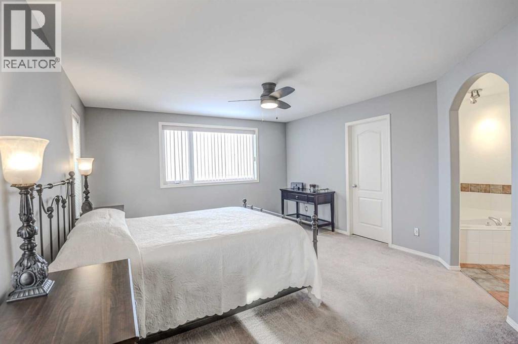 96 Hampstead Green Nw, Calgary, Alberta  T3A 6H2 - Photo 15 - A2272960