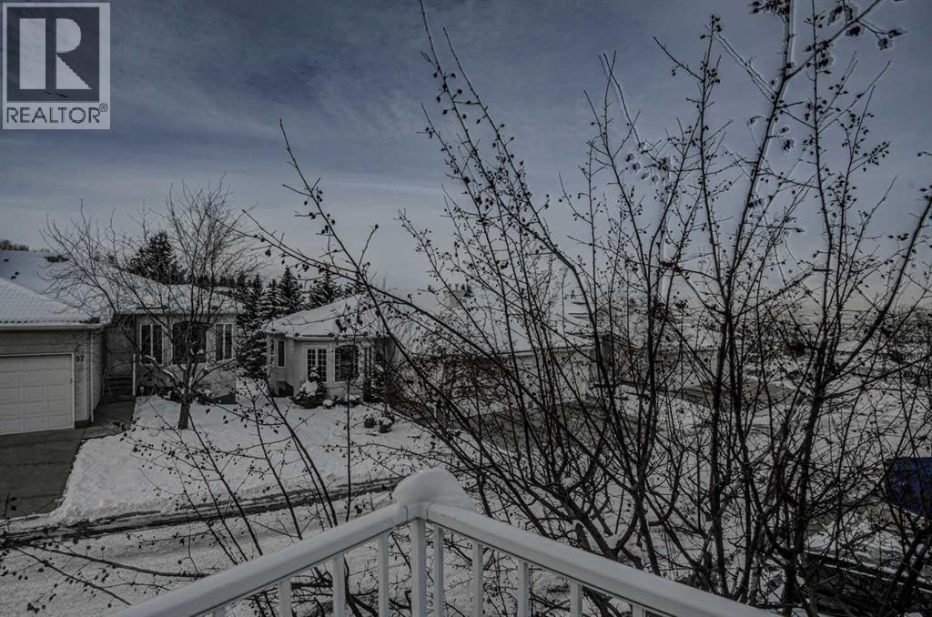 96 Hampstead Green Nw, Calgary, Alberta  T3A 6H2 - Photo 28 - A2272960