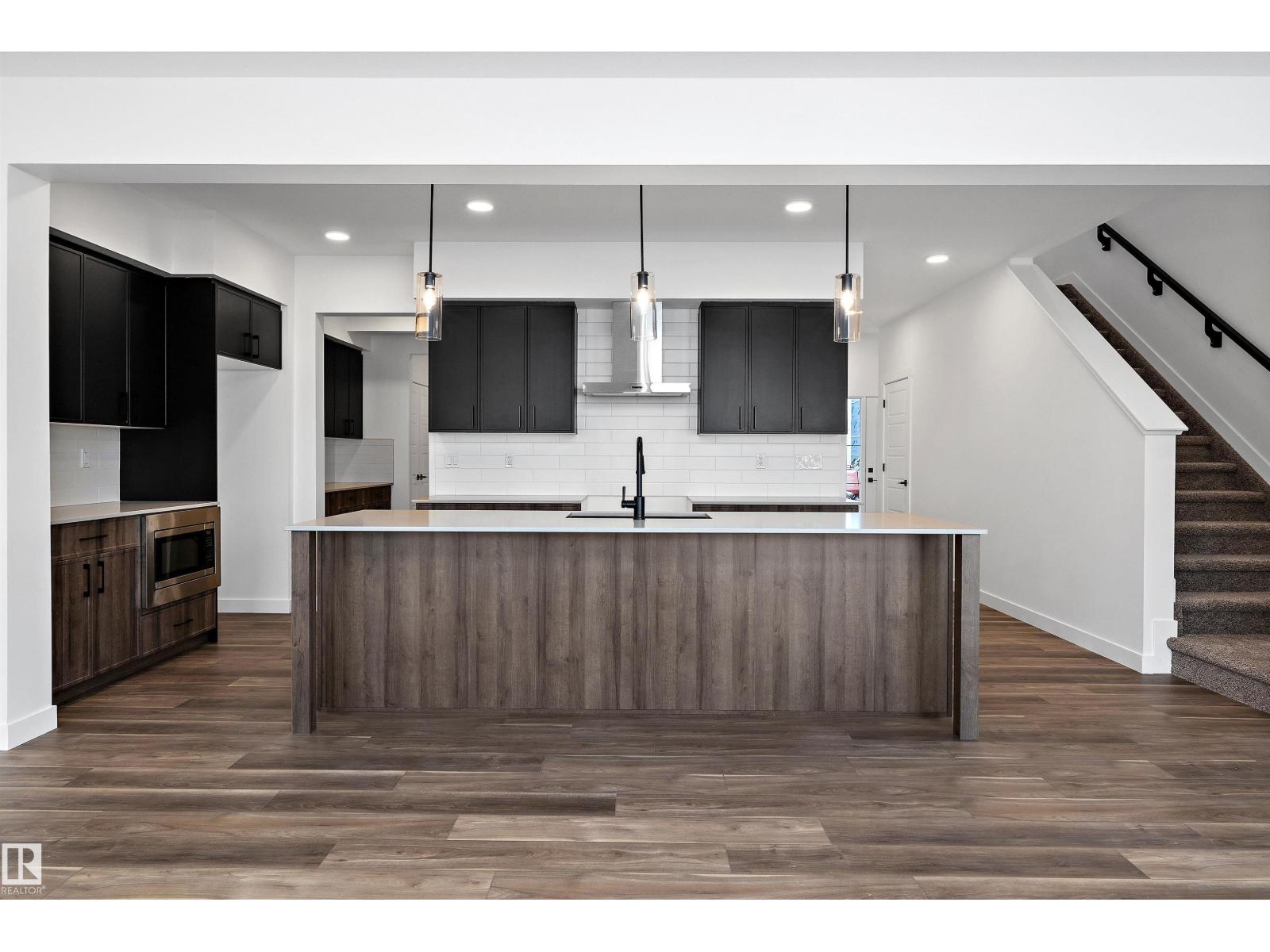 17325 6a St Ne, Edmonton, Alberta  T5Y 4E8 - Photo 10 - E4468979