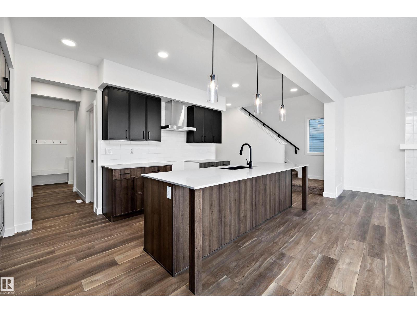 17325 6a St Ne, Edmonton, Alberta  T5Y 4E8 - Photo 11 - E4468979