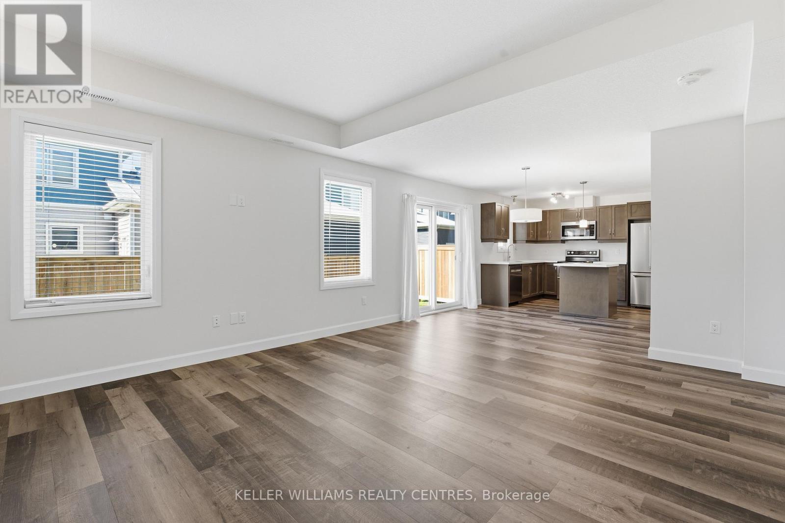 A - 8 Shores Lane, Fort Erie, Ontario  L0S 1B0 - Photo 11 - X12670568