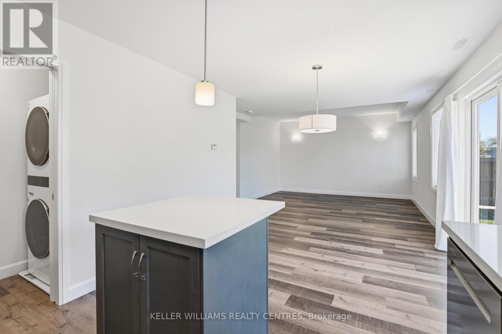 A - 8 Shores Lane, Fort Erie, Ontario  L0S 1B0 - Photo 16 - X12670568