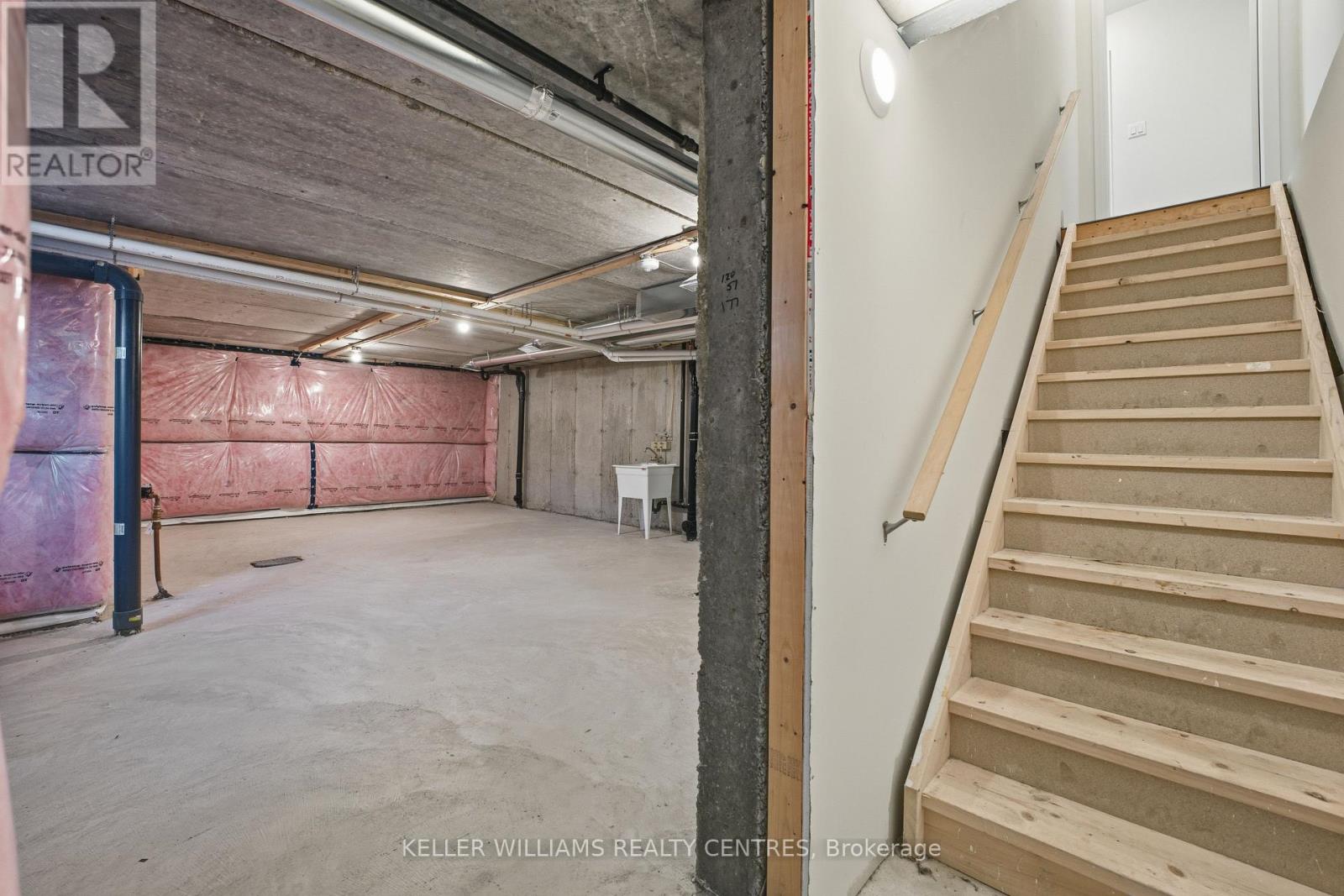 A - 8 Shores Lane, Fort Erie, Ontario  L0S 1B0 - Photo 28 - X12670568