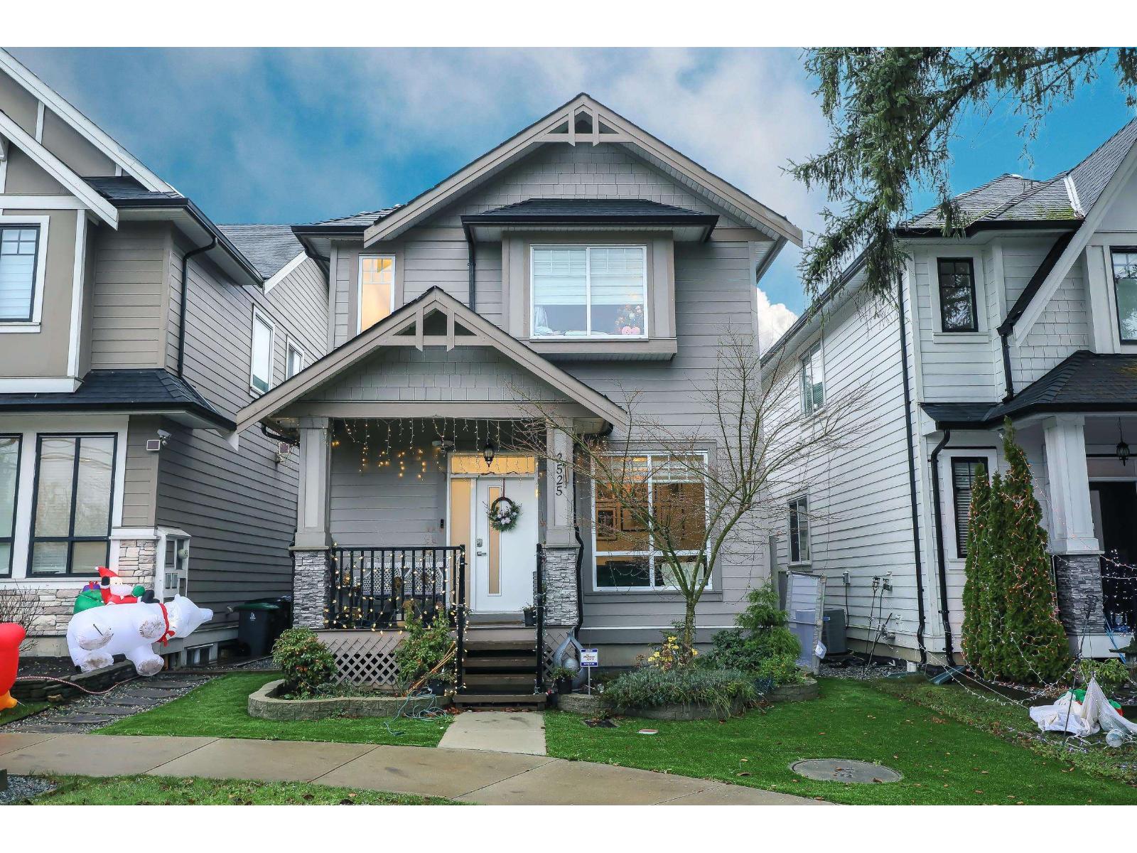 2525 168 Street, Surrey, British Columbia  V3S 0A7 - Photo 2 - R3075287