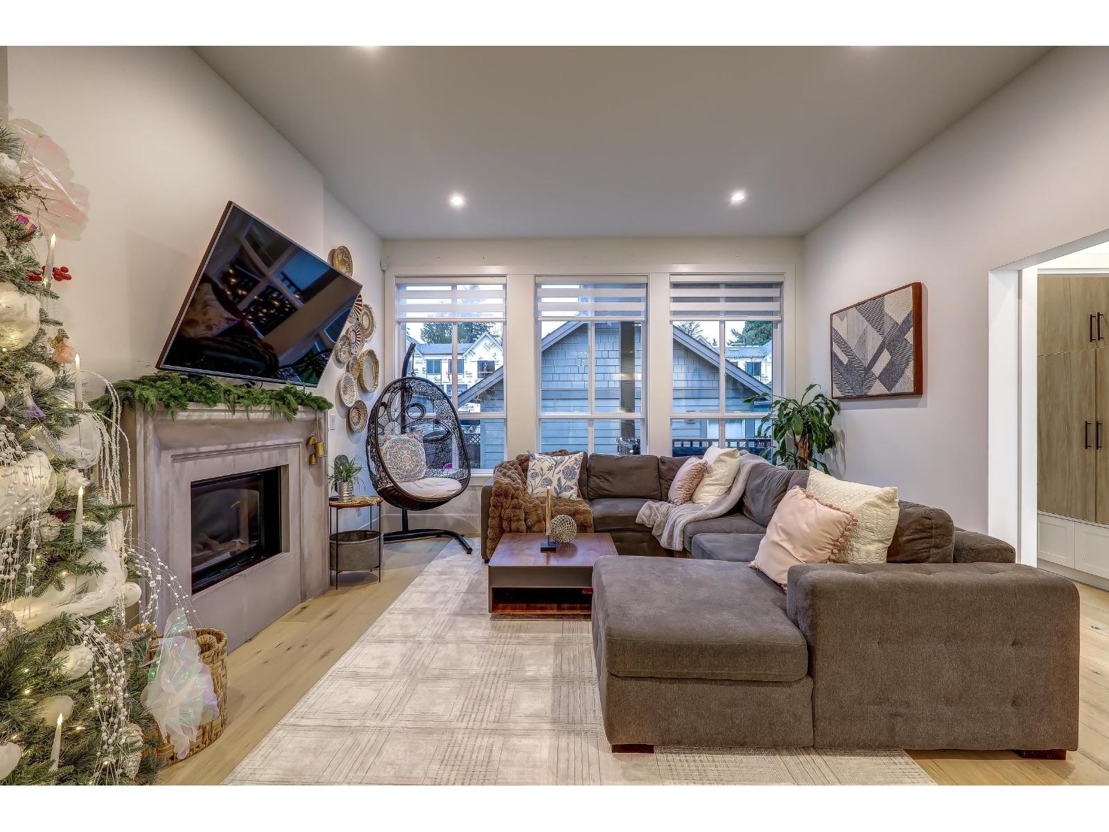 2525 168 Street, Surrey, British Columbia  V3S 0A7 - Photo 5 - R3075287