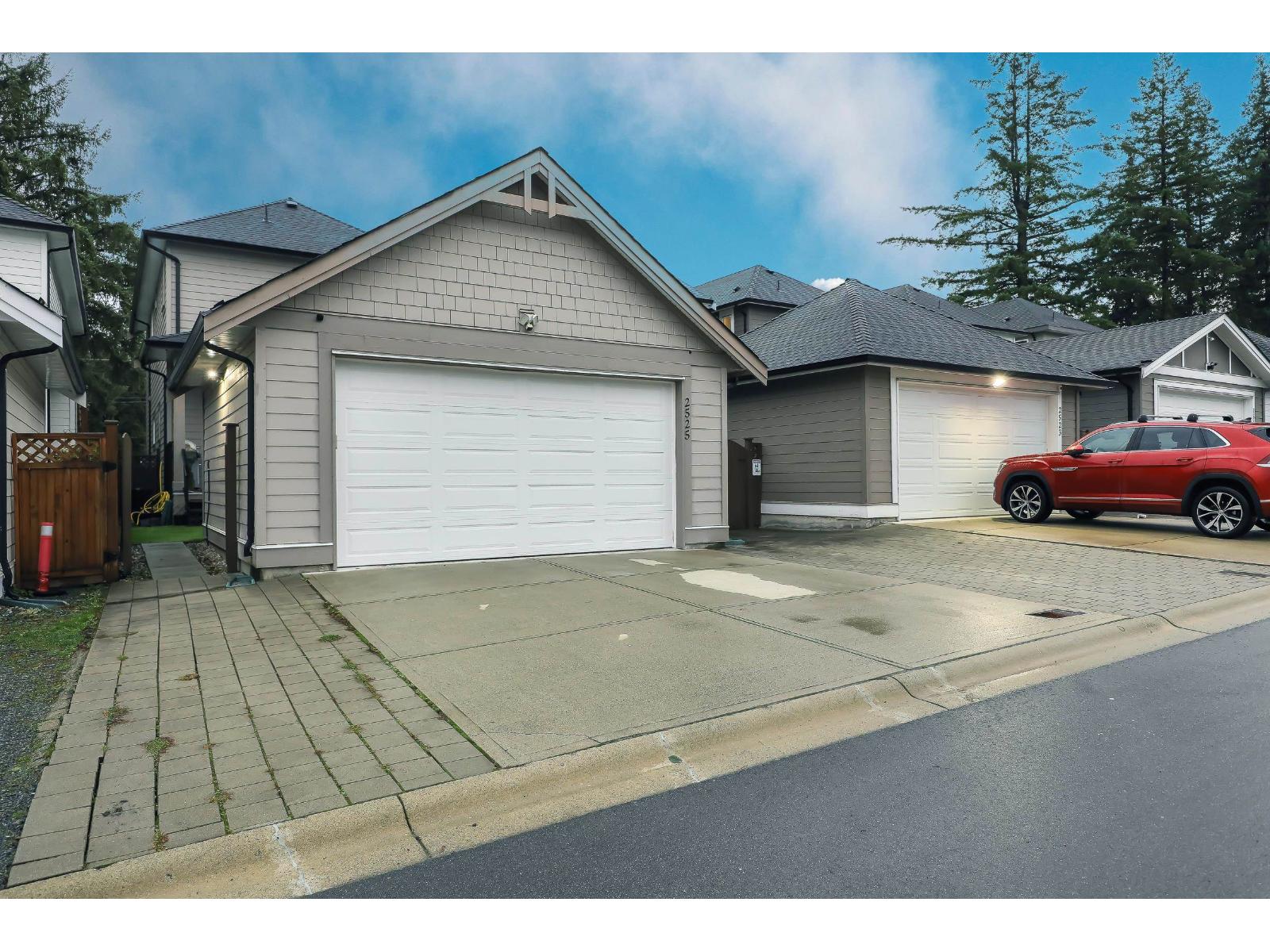 2525 168 Street, Surrey, British Columbia  V3S 0A7 - Photo 39 - R3075287