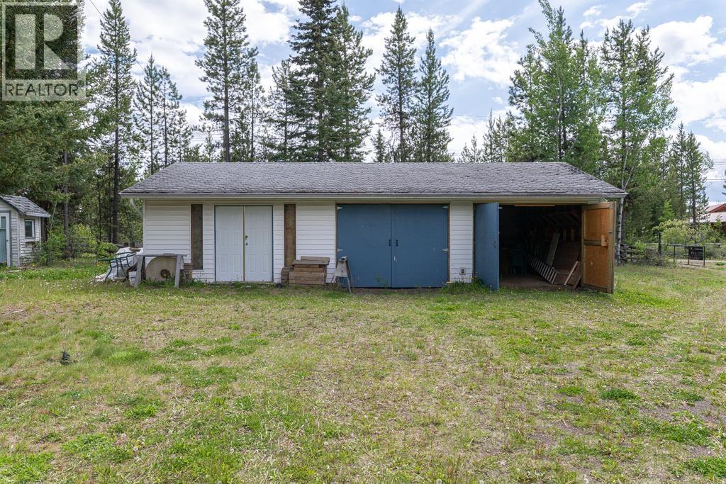 6649 Rayfield Road, 70 Mile House, British Columbia  V0K 2K0 - Photo 13 - R3075564