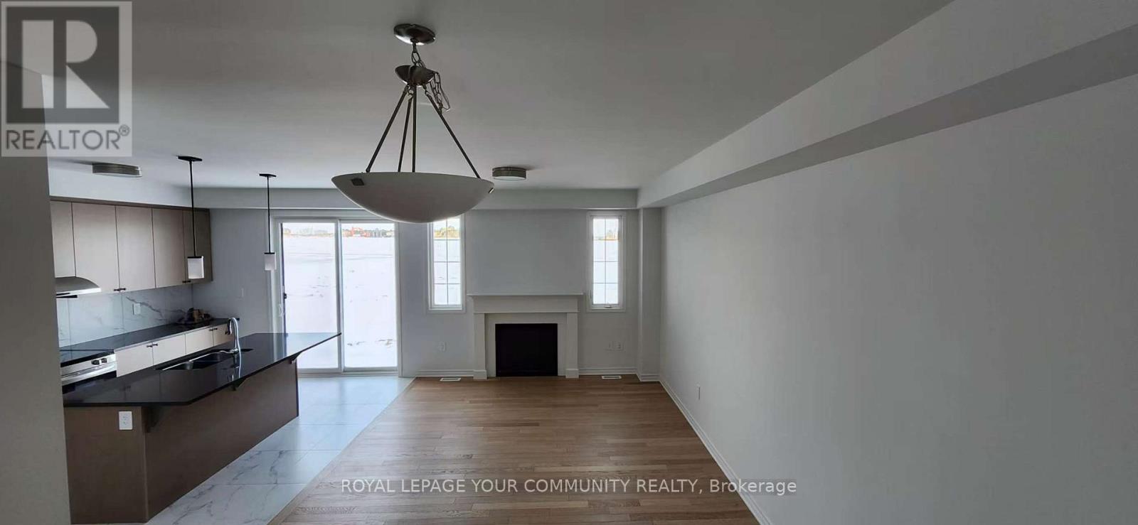 135 Leslie Richards Street, Markham, Ontario  L6C 3S9 - Photo 3 - N12670592