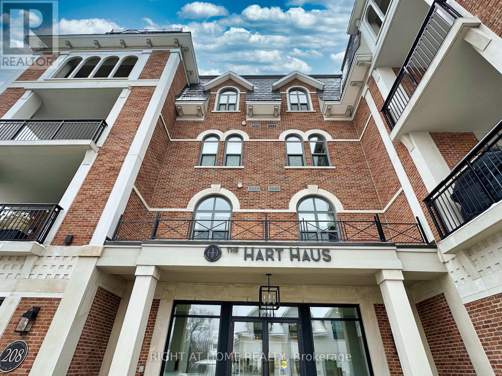 PH02 - 208 MAIN ST UNIONVILLE STREET, Markham (Unionville)