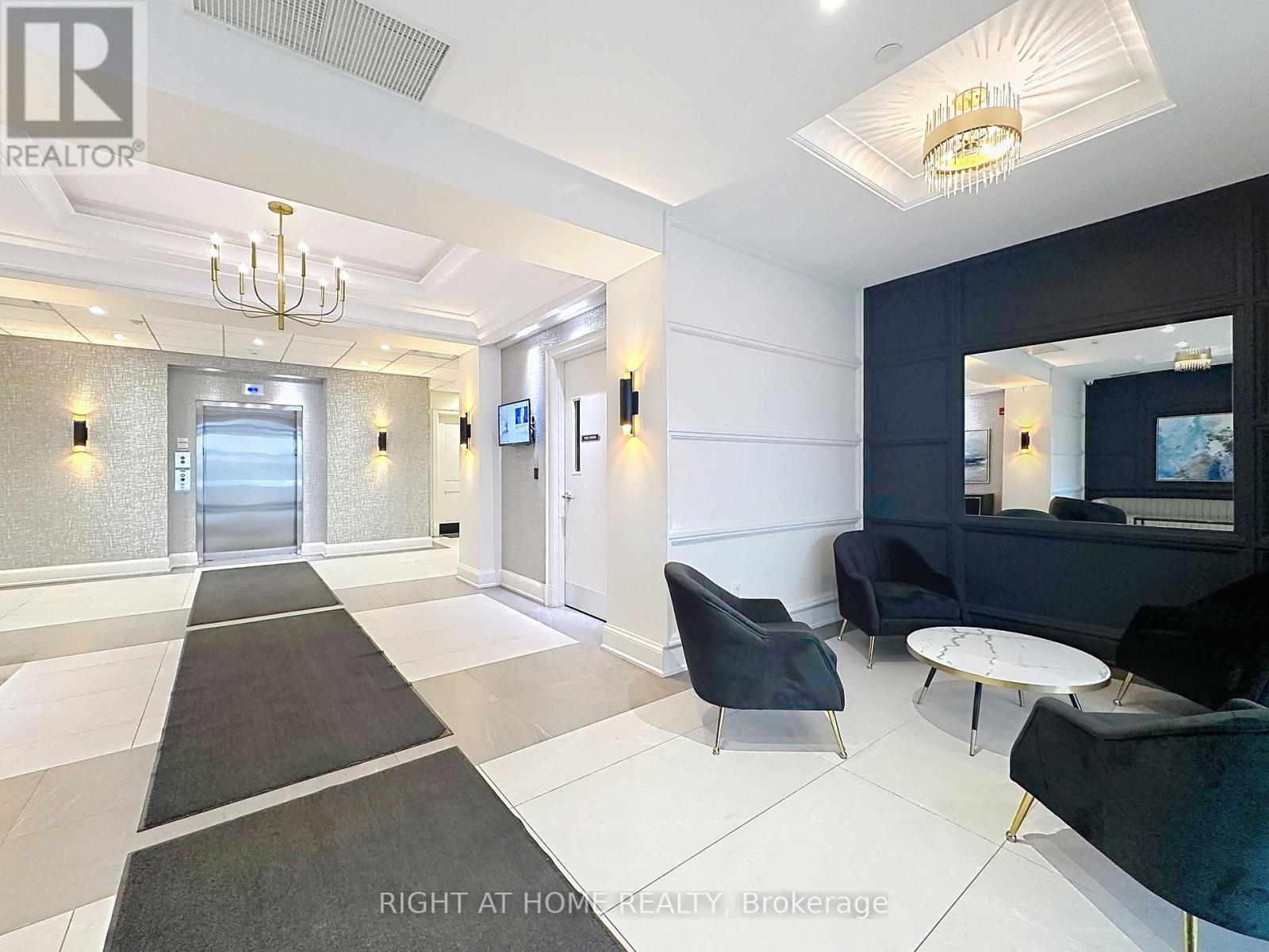 Ph02 - 208 Main St Unionville Street, Markham, Ontario  L3R 6J8 - Photo 3 - N12655356