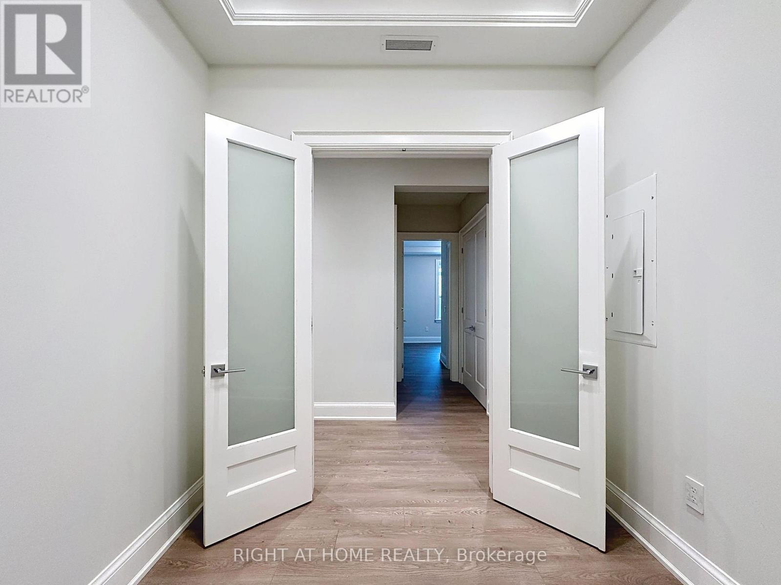 Ph02 - 208 Main St Unionville Street, Markham, Ontario  L3R 6J8 - Photo 9 - N12655356