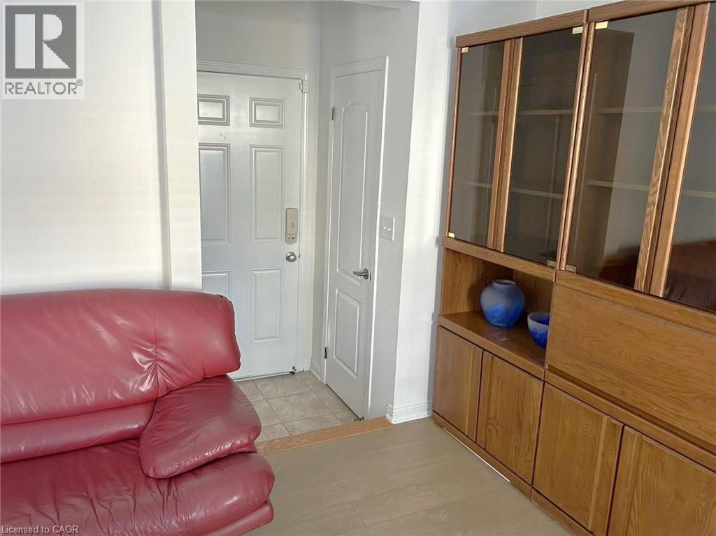 143 Chase Crescent, Cambridge, Ontario  N3C 0C6 - Photo 7 - 40796524