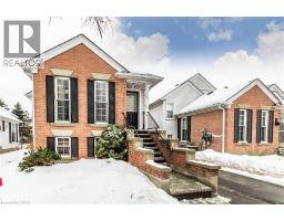 61 WAKE ROBIN Drive, Kitchener, Ontario
