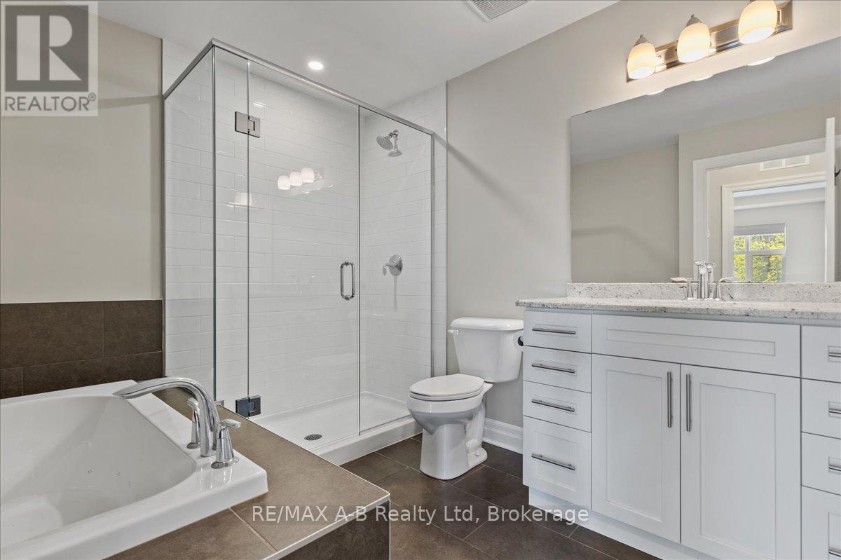 206 - 255 John Street N, Stratford, Ontario N5A 0G7 - Photo 8 - X12670602