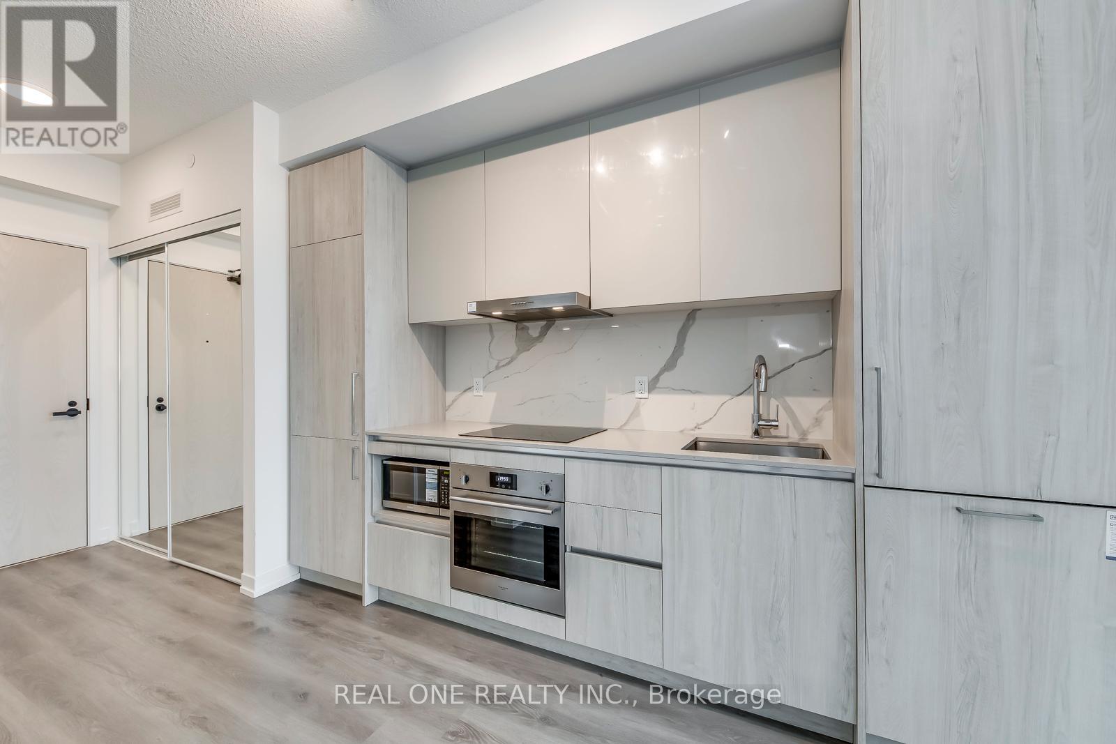 3105 - 225 Commerce Street, Vaughan, Ontario  L4K 5C3 - Photo 14 - N12670600