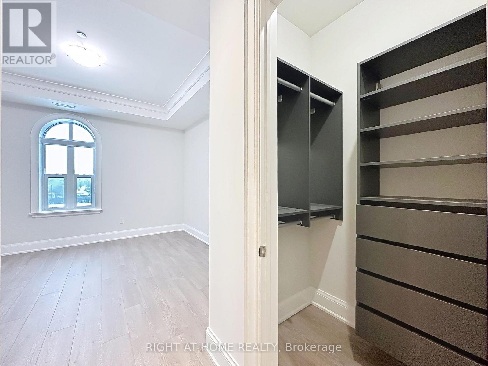 Ph02 - 208 Main St Unionville Street, Markham, Ontario  L3R 6J8 - Photo 30 - N12655356