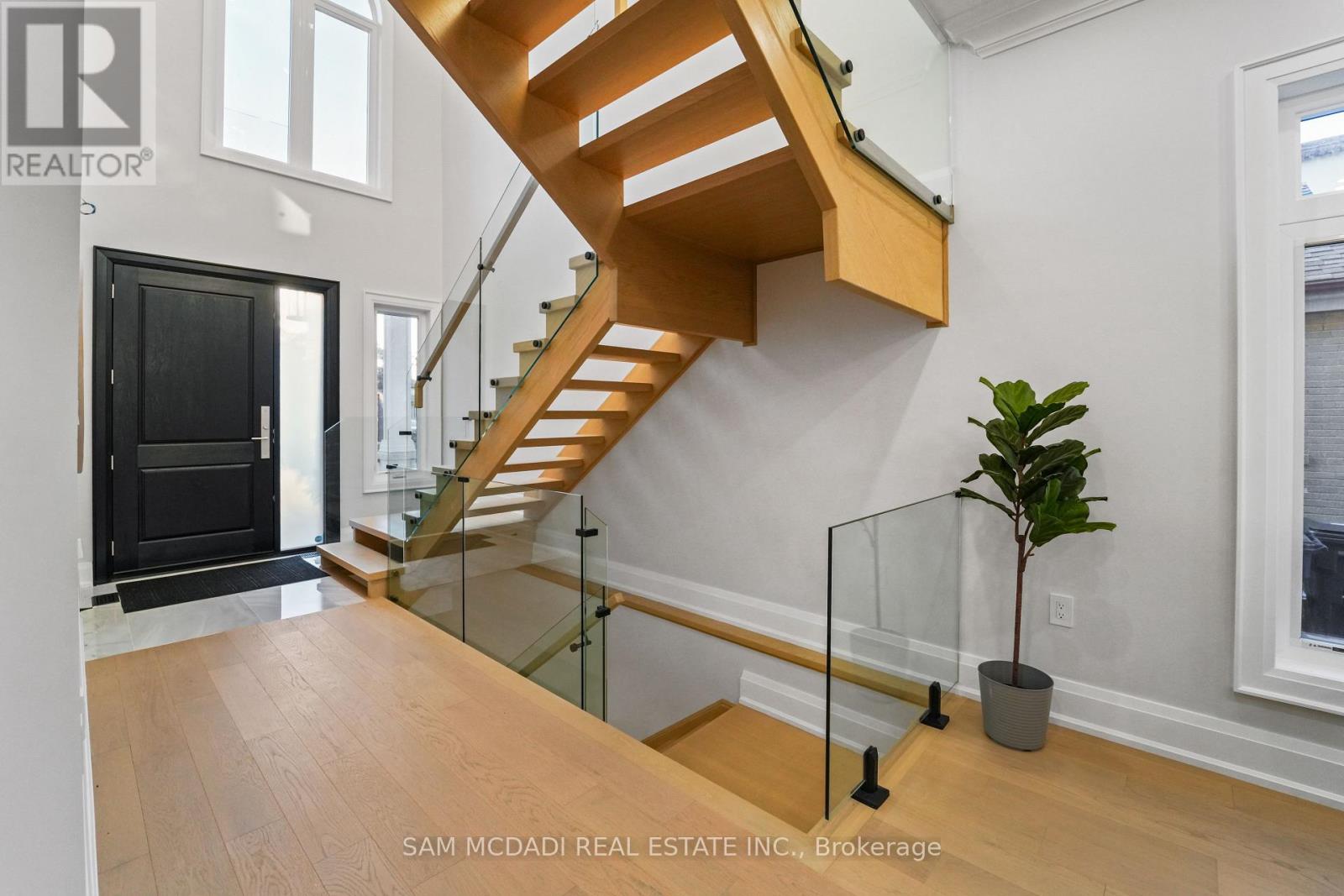 303 Delta Street, Toronto, Ontario  M8W 4G1 - Photo 33 - W12670620