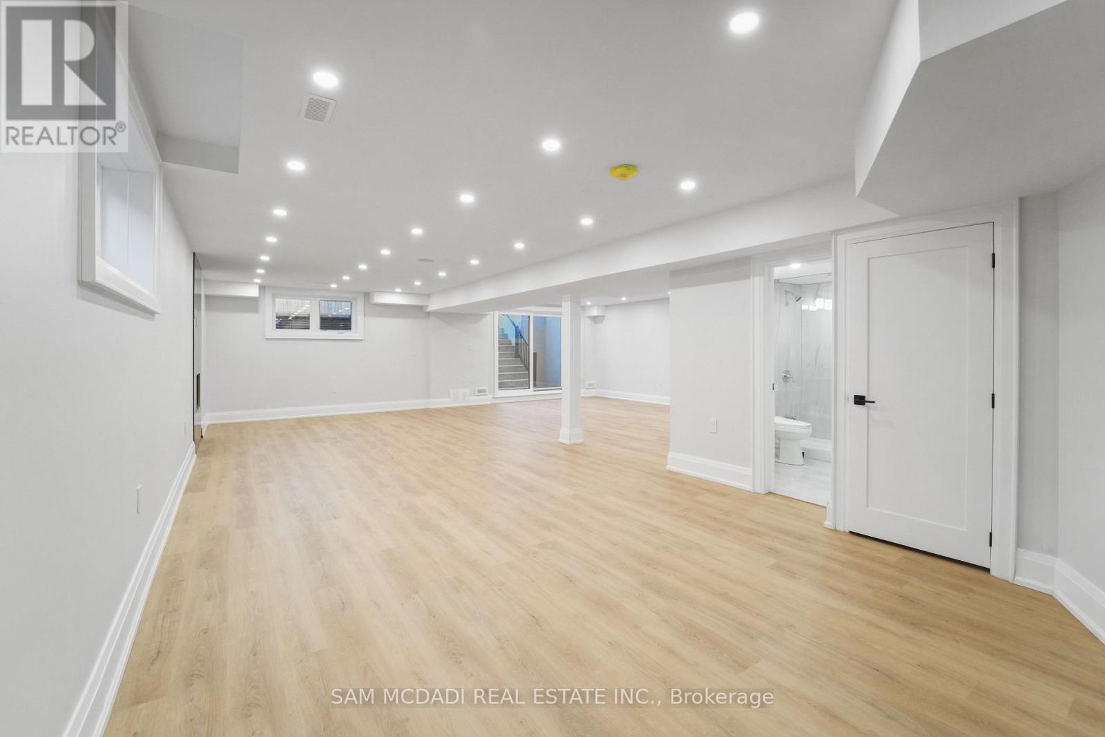 303 Delta Street, Toronto, Ontario  M8W 4G1 - Photo 35 - W12670620