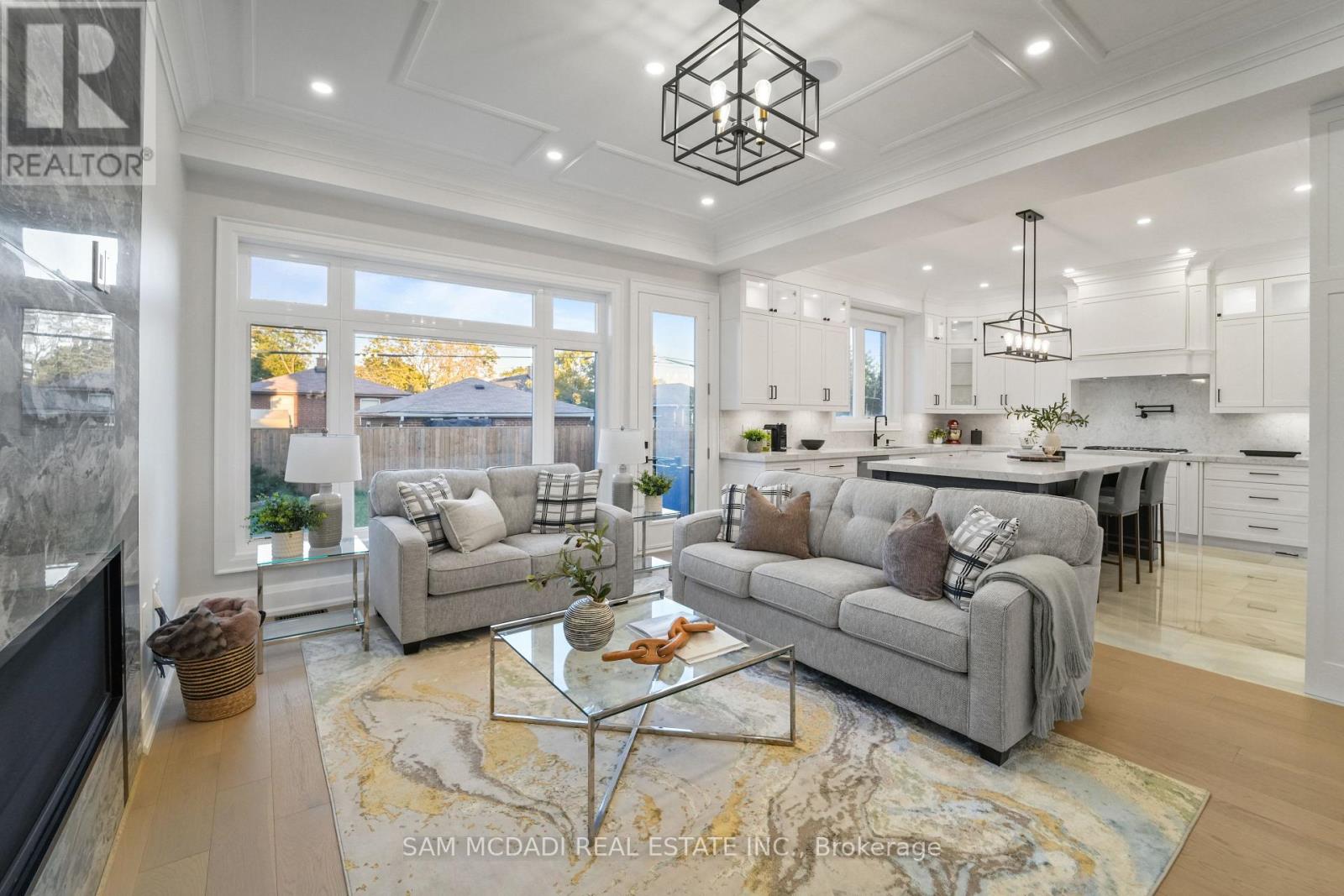 303 Delta Street, Toronto, Ontario  M8W 4G1 - Photo 9 - W12670620