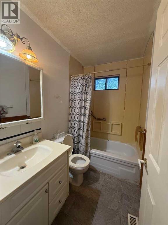 225 7 Avenue N, Vauxhall, Alberta  T0K 2K0 - Photo 11 - A2274851