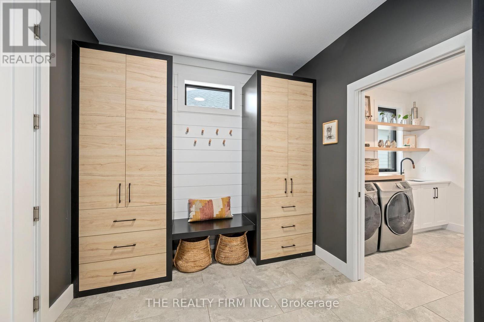 2568 Lucas Avenue, Strathroy-Caradoc, Ontario  N0L 1W0 - Photo 20 - X12670642