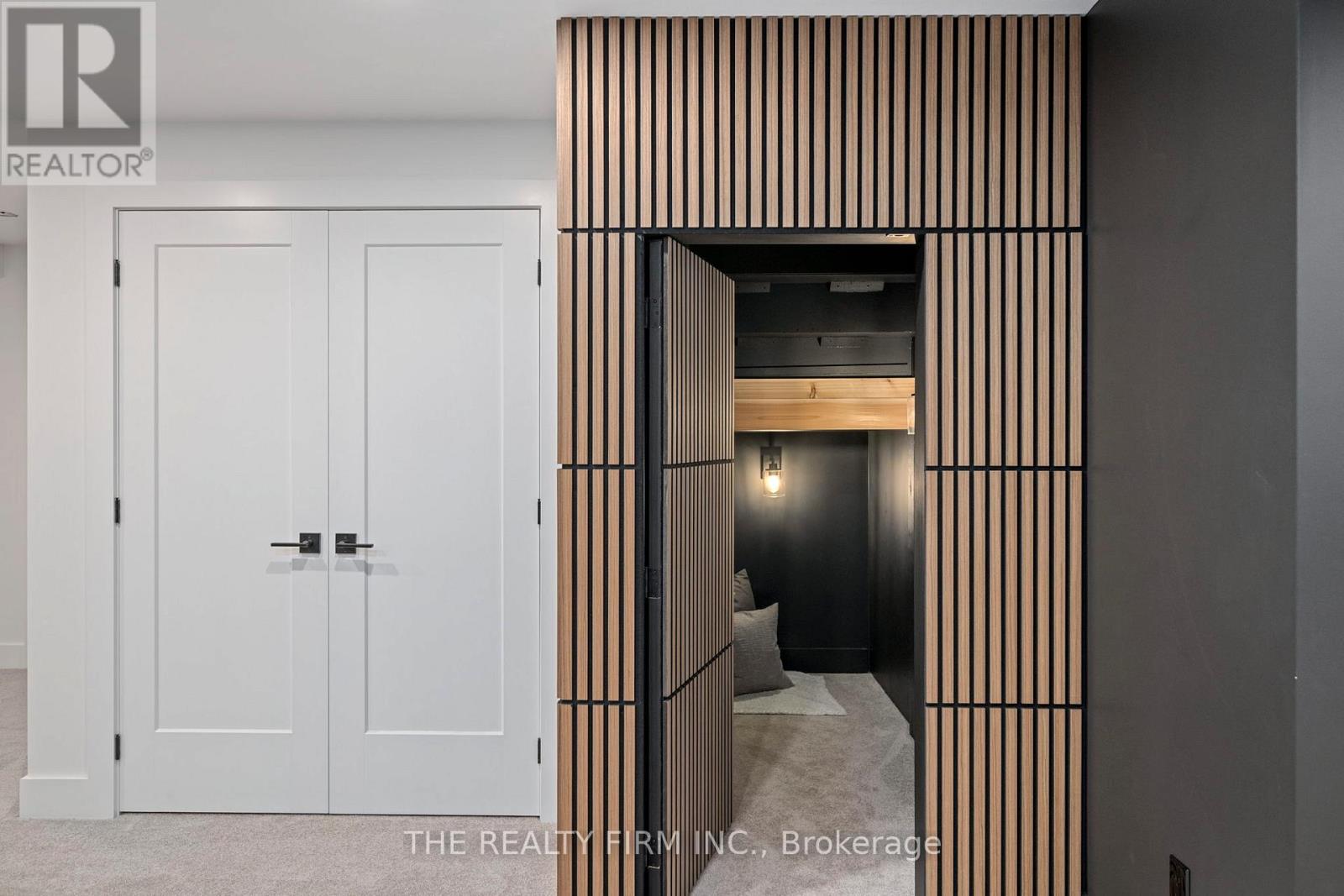 2568 Lucas Avenue, Strathroy-Caradoc, Ontario  N0L 1W0 - Photo 40 - X12670642