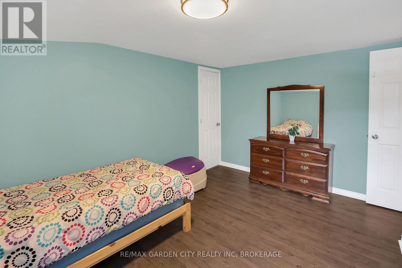 222 Ridgeway Road, Fort Erie, Ontario  L0S 1B0 - Photo 24 - X12670630