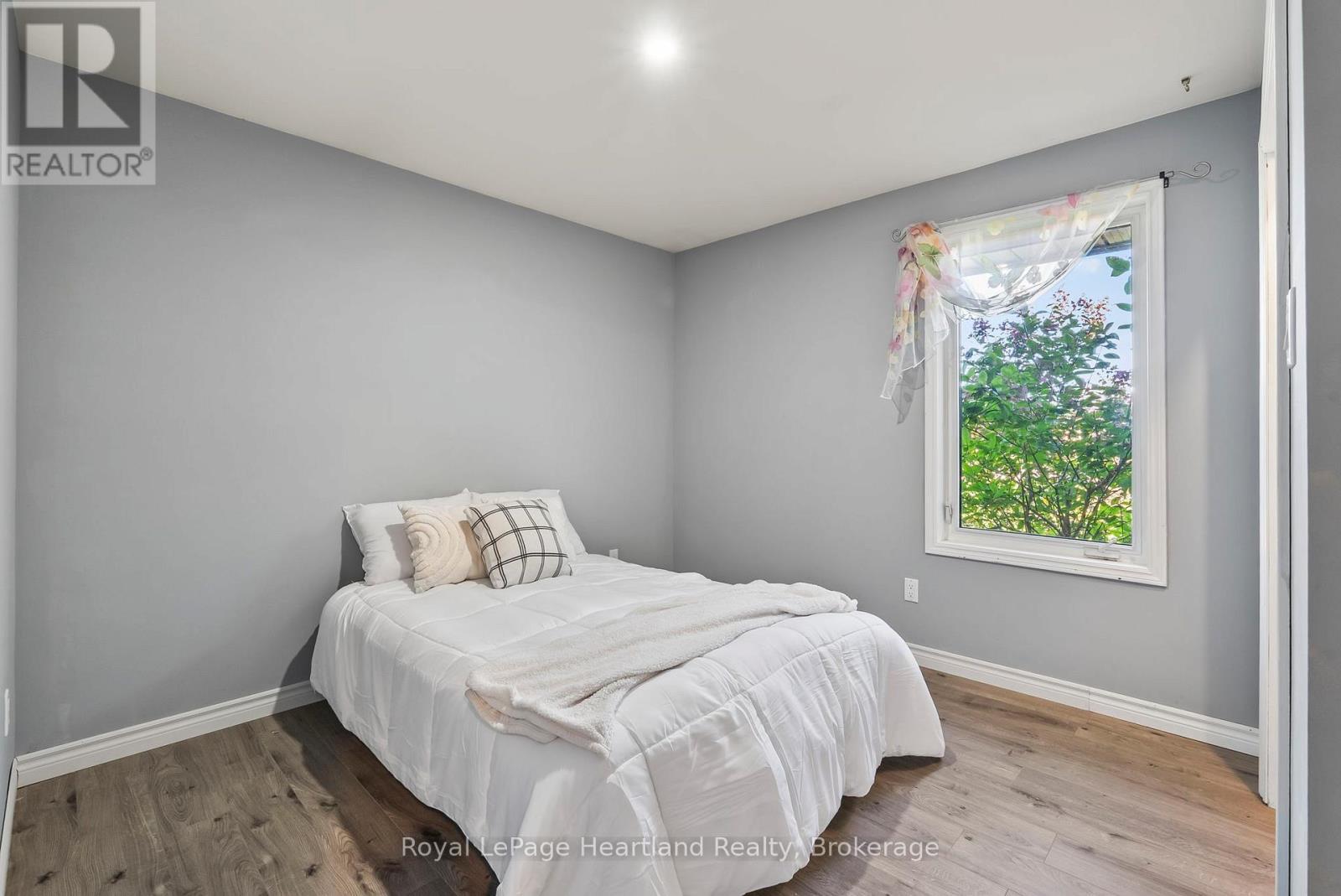 1020 Main Street, Howick, Ontario  N0G 2X0 - Photo 23 - X12670658