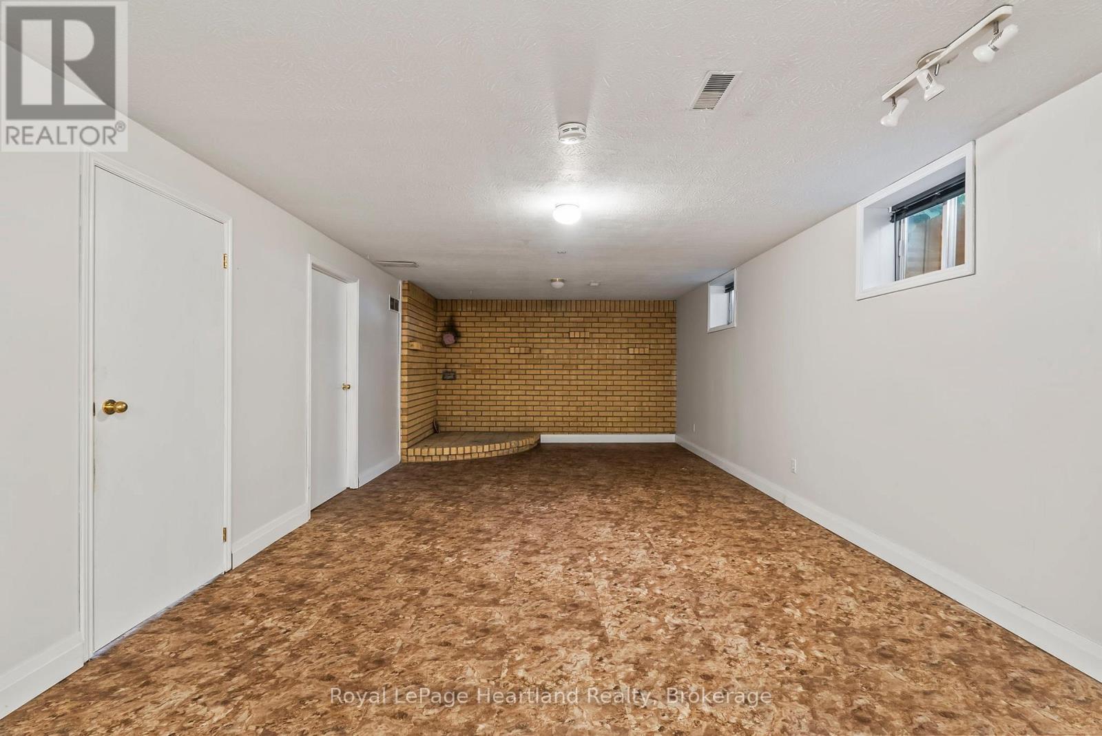 1020 Main Street, Howick, Ontario  N0G 2X0 - Photo 25 - X12670658