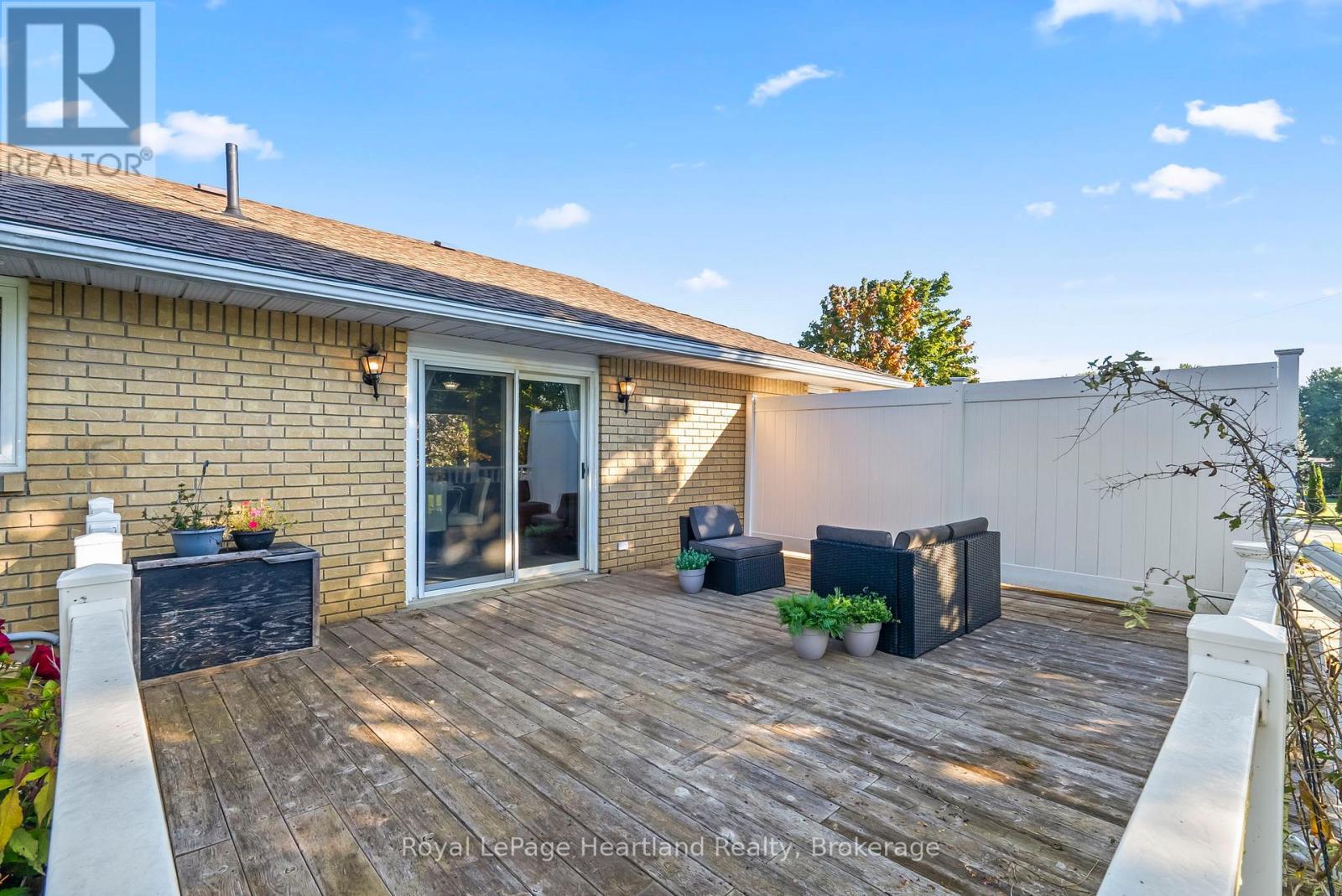 1020 Main Street, Howick, Ontario  N0G 2X0 - Photo 33 - X12670658