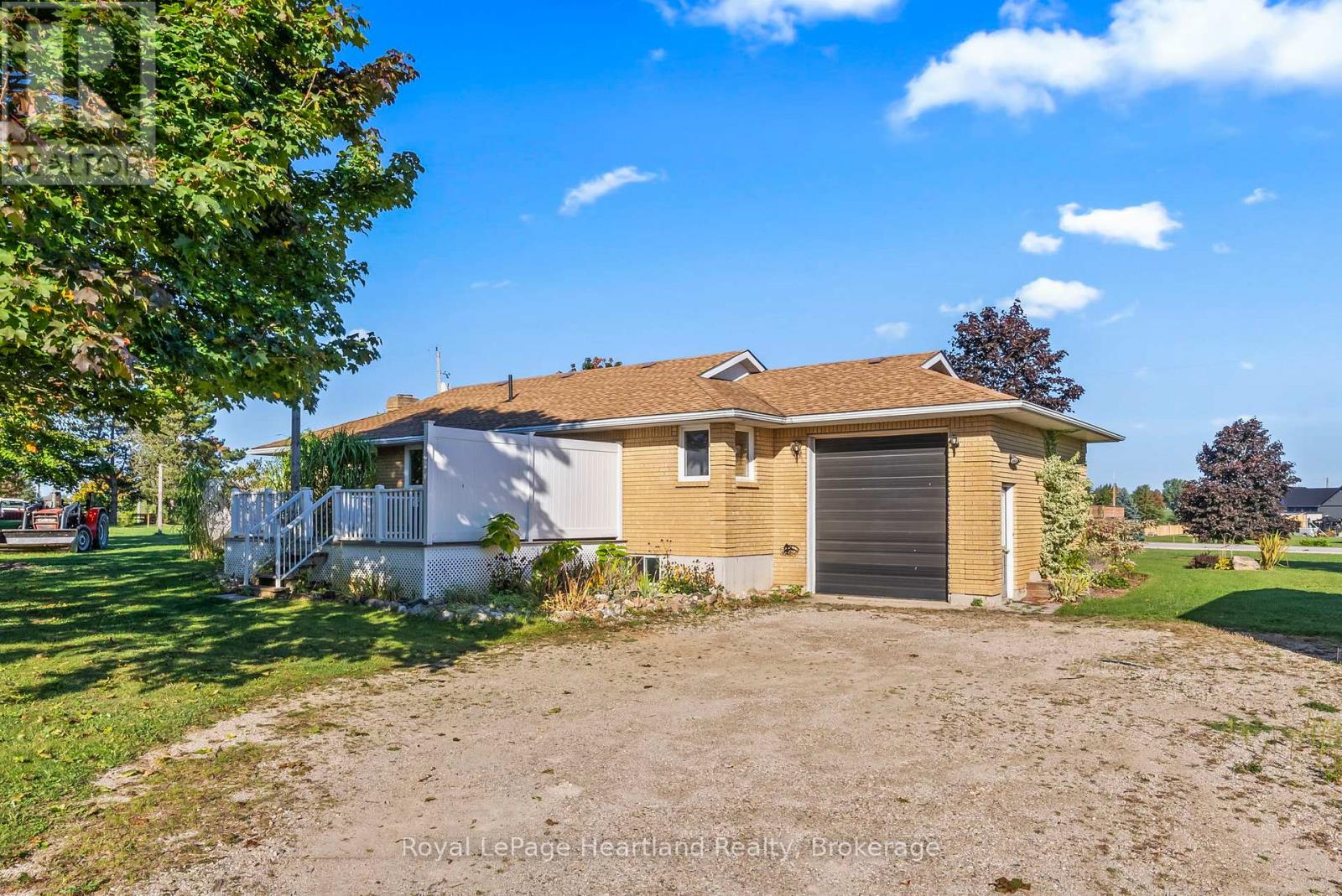 1020 Main Street, Howick, Ontario  N0G 2X0 - Photo 37 - X12670658