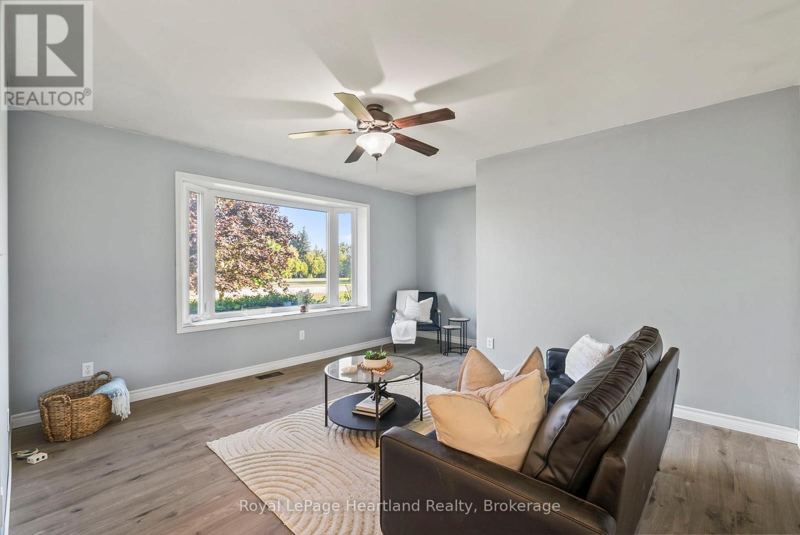 1020 Main Street, Howick, Ontario  N0G 2X0 - Photo 9 - X12670658