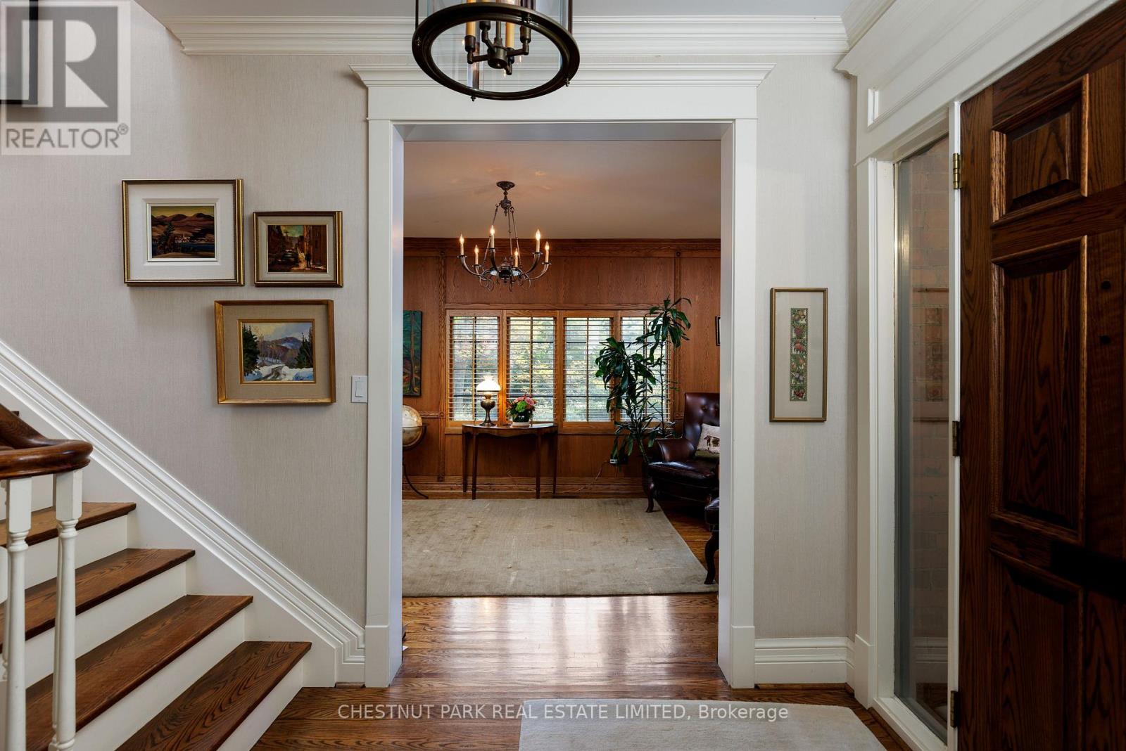 20 Mckenzie Avenue, Toronto, Ontario  M4W 1J9 - Photo 10 - C12670634