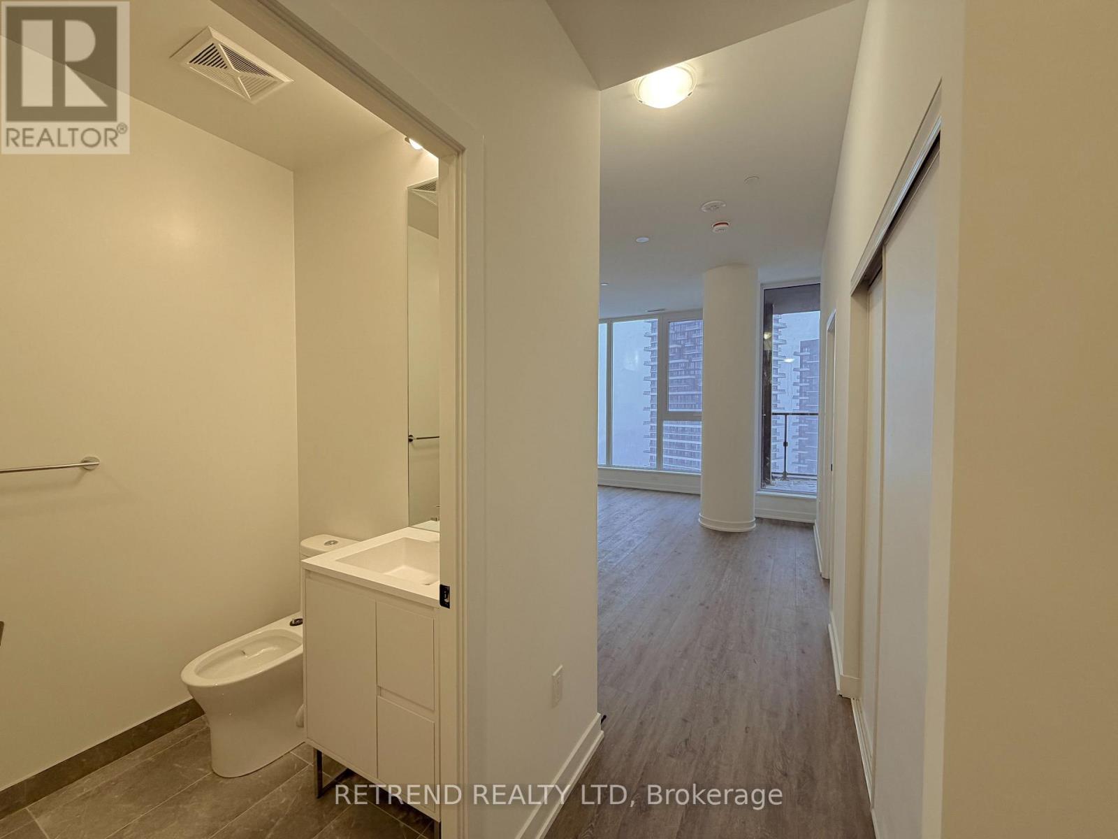 2115 - 1 Quarrington Lane, Toronto, Ontario  M3C 0S4 - Photo 4 - C12670656