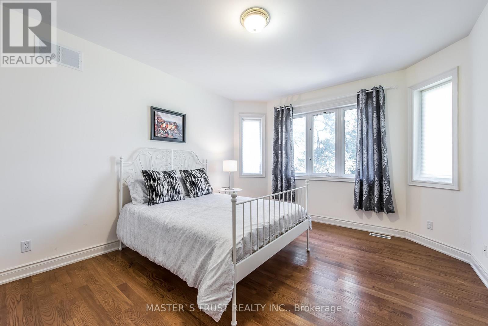 242 Empress Avenue, Toronto, Ontario  M2N 3T9 - Photo 24 - C12670708