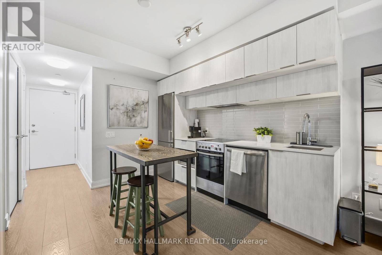 2201 - 181 Dundas Street E, Toronto, Ontario M5A 0N5 - Photo 10 - C12670716