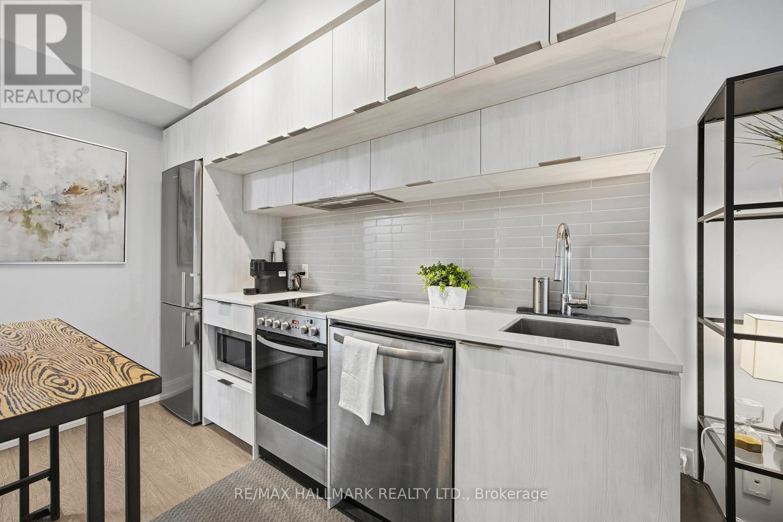 2201 - 181 Dundas Street E, Toronto, Ontario M5A 0N5 - Photo 12 - C12670716